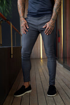 Slim fit kalhoty bez pomačkání