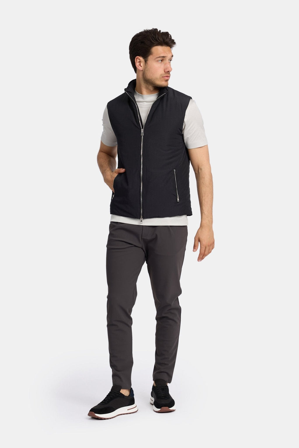 Černá vesta Onyx Black