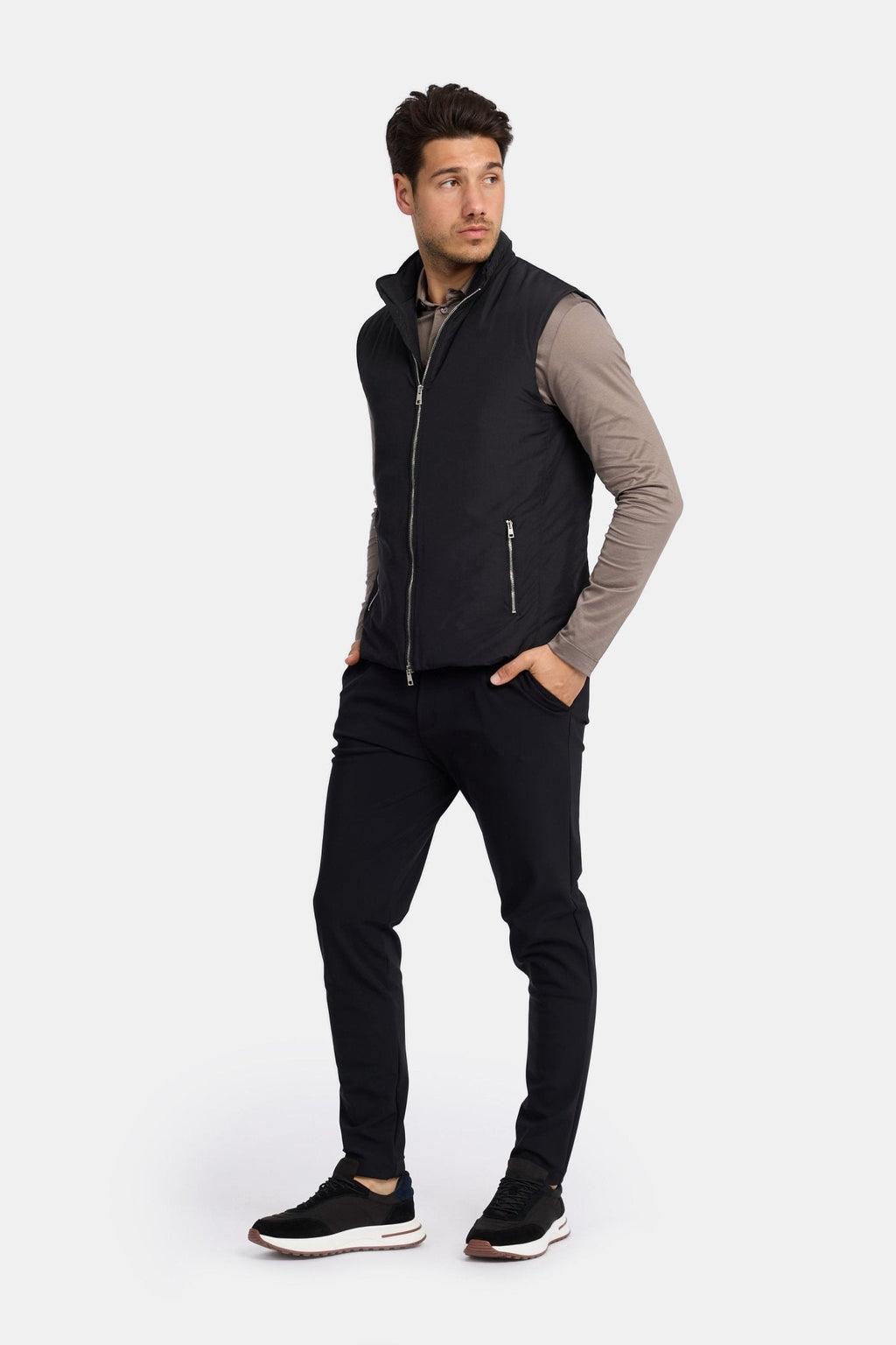 Černá vesta Onyx Black
